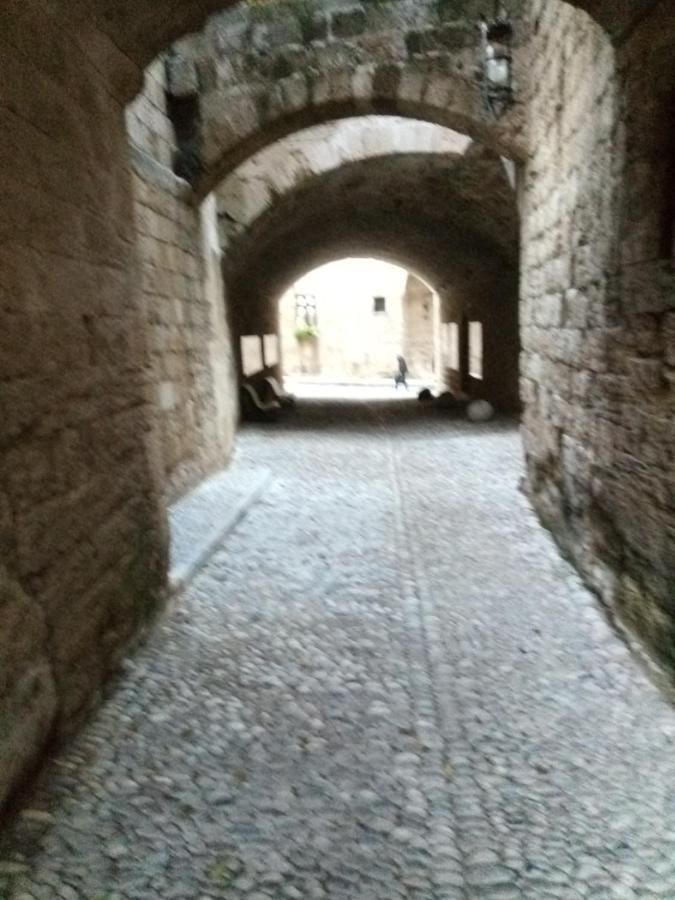 In The Center Of The Medieval Town,very Economical *